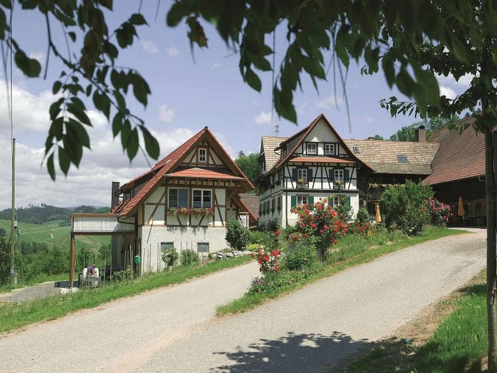 Weingut Alfred Huber Apartment ดัวร์บาค ภายนอก รูปภาพ